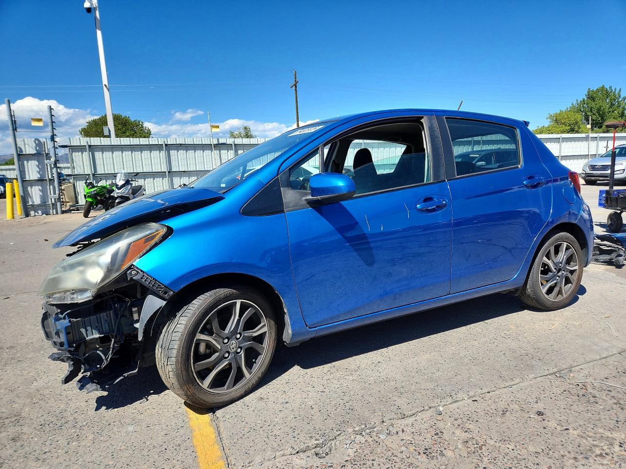 2015 TOYOTA YARIS 5-DOOR SE | VNKKTUD33FA017851 | UPCARS