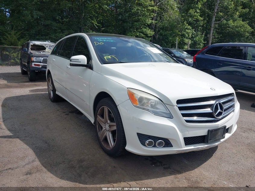 2011 MERCEDES-BENZ R 350 4MATIC | 4JGCB6FE6BA113067 | UPCARS