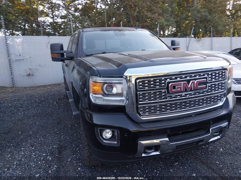 2015 GMC SIERRA 2500H DENALI | 1GT120E82FF131952 | UPCARS