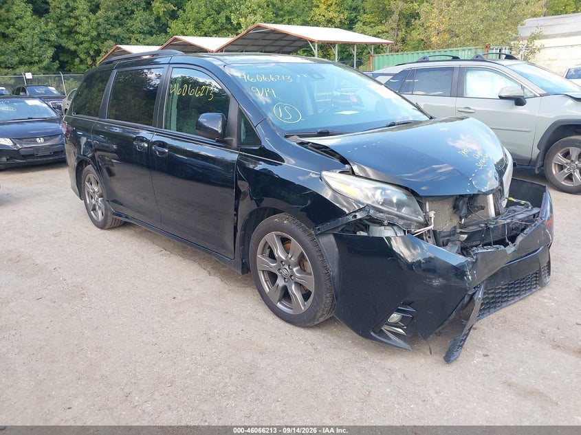 2019 TOYOTA SIENNA SE PREMIUM 8 PASSENGER | 5TDXZ3DC1KS010465 | UPCARS