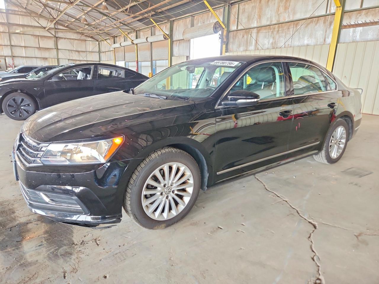 2016 VOLKSWAGEN PASSAT SE | 1VWBS7A32GC046763 | UPCARS