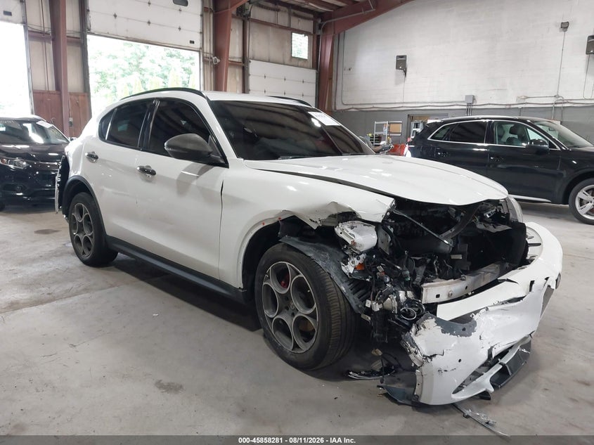 2018 ALFA ROMEO STELVIO SPORT AWD | ZASFAKPN7J7B76418 | UPCARS