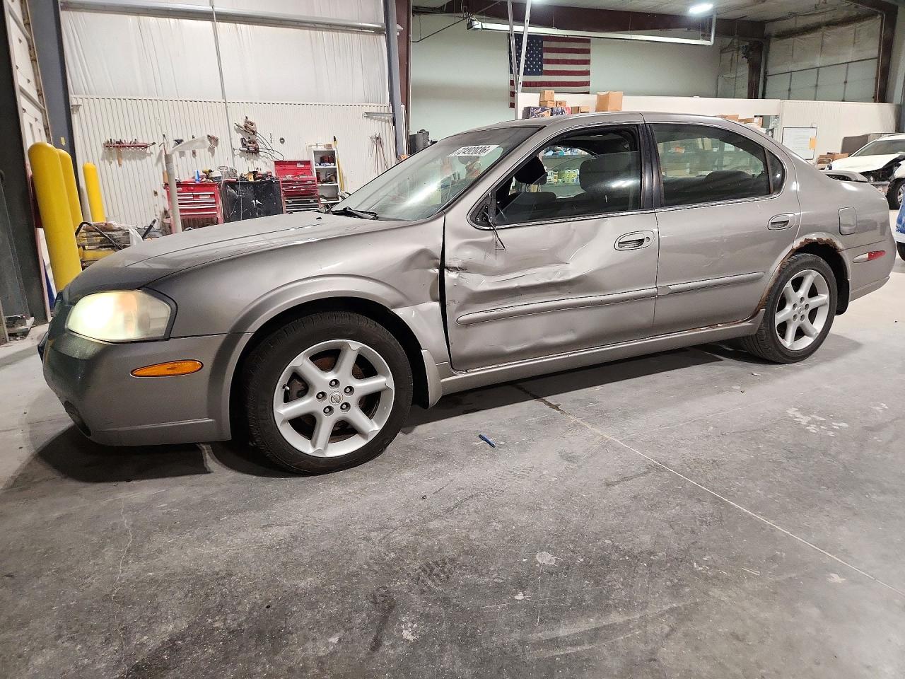 2002 NISSAN MAXIMA GXE | JN1DA31D32T430370 | UPCARS