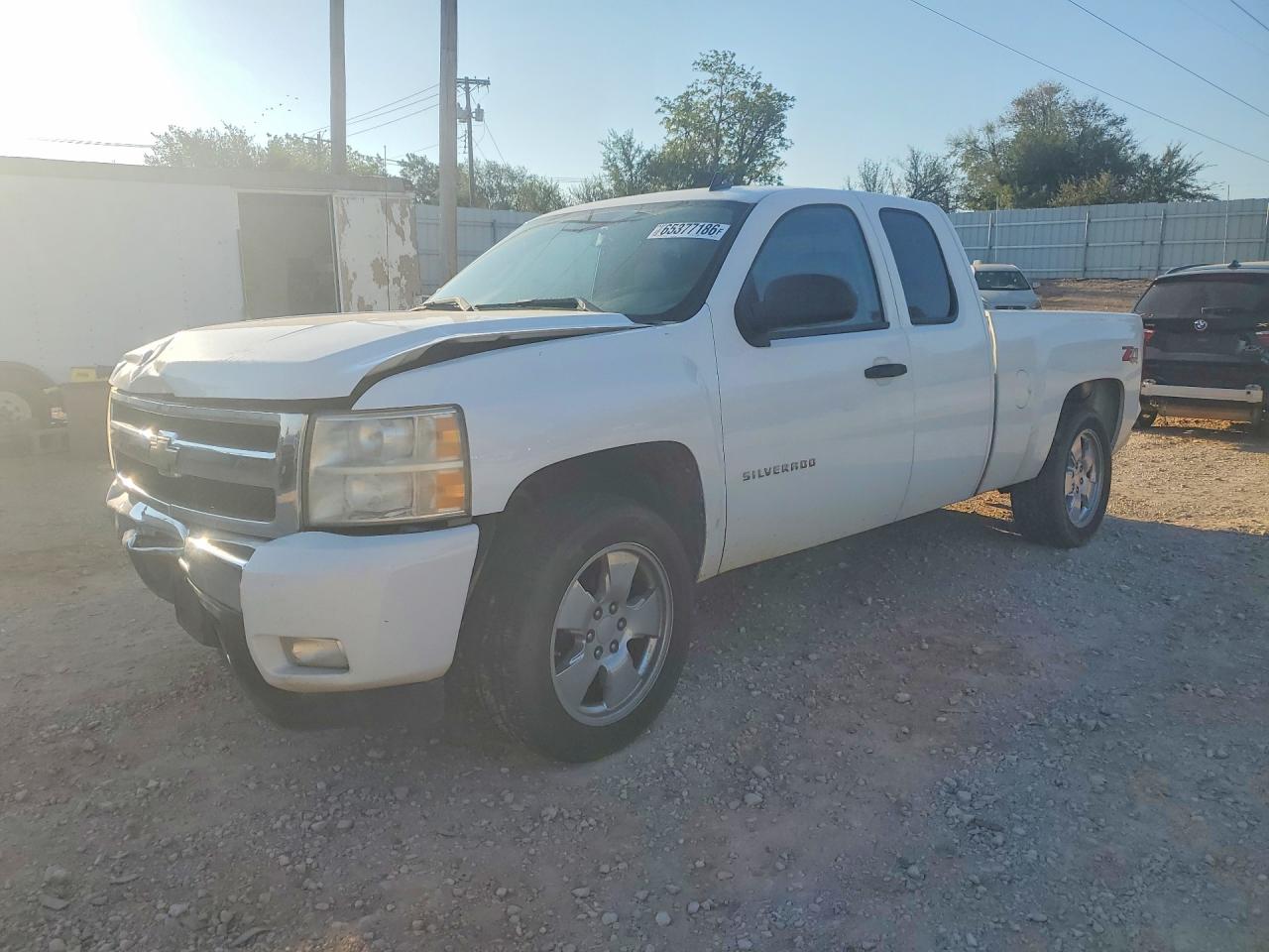 2011 CHEVROLET SILVERADO K1500 LT | 1GCRKSE30BZ111792 | UPCARS