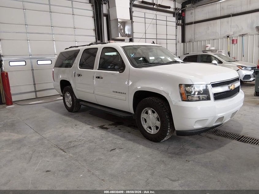 2014 CHEVROLET SUBURBAN 1500 LT | 1GNSKJE74ER207029 | UPCARS