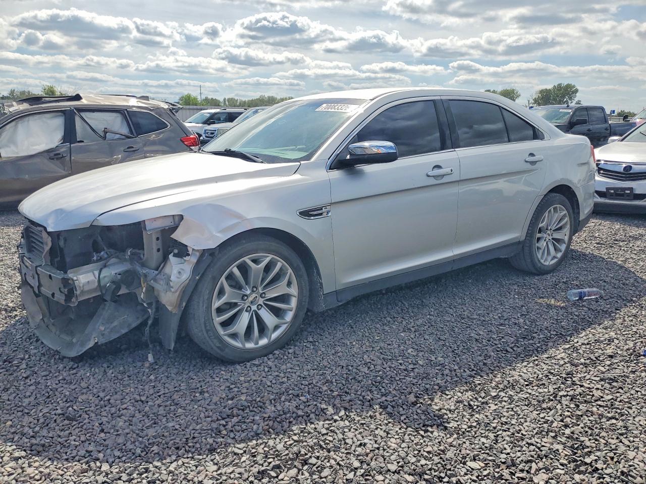2018 FORD TAURUS LIMITED | 1FAHP2F80JG134917 | UPCARS