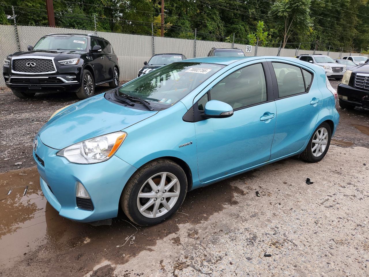 2013 TOYOTA PRIUS THREE | JTDKDTB37D1035494 | UPCARS