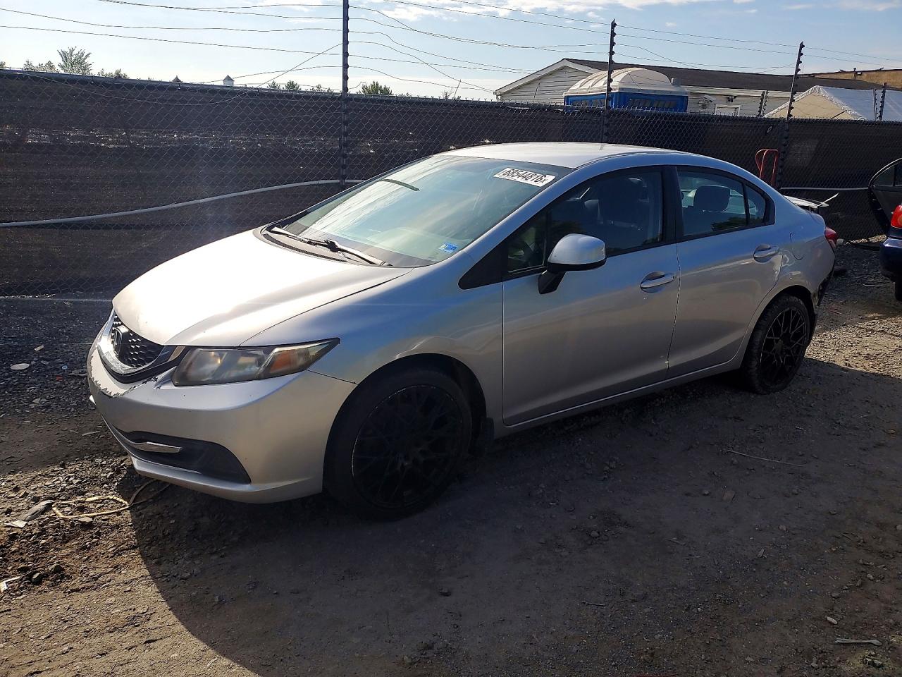 2013 HONDA CIVIC LX | 19XFB2F52DE200412 | UPCARS