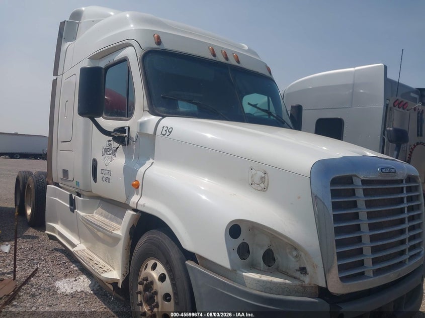 2015 FREIGHTLINER CASCADIA 125 | 1FUJGLDV9FLGE9642 | UPCARS