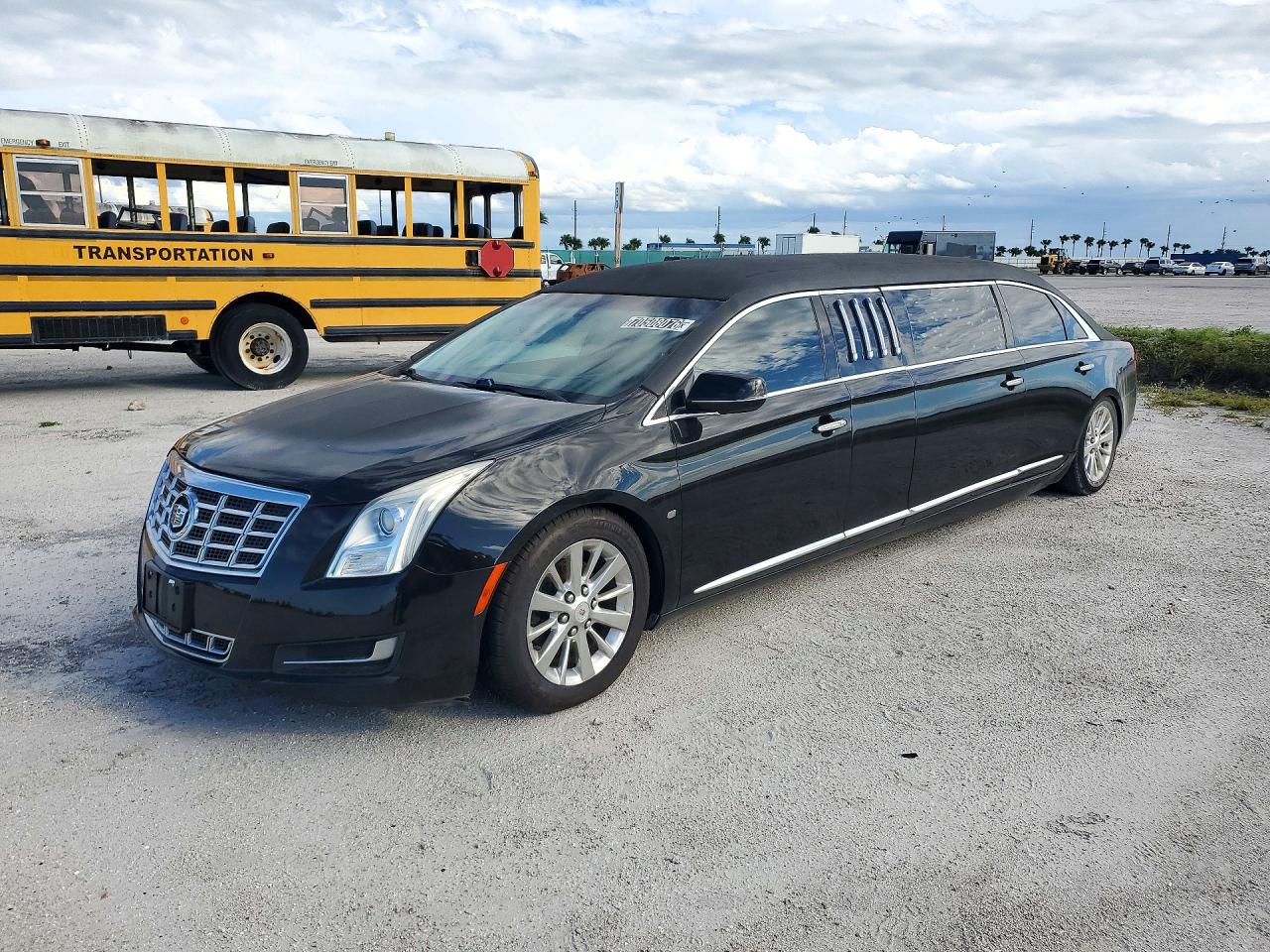 2014 CADILLAC XTS LIMOUSINE | 2GEXG6U36E9325421 | UPCARS