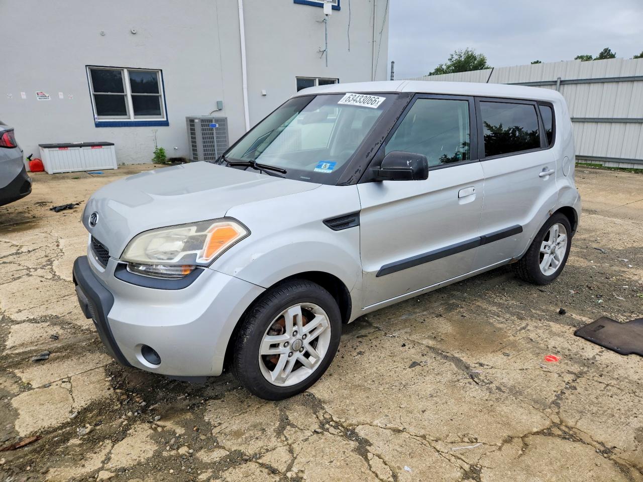 2010 KIA SOUL + | KNDJT2A20A7162453 | UPCARS