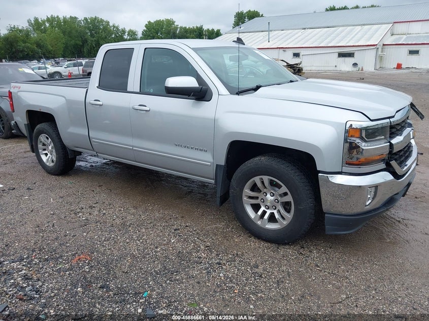 2017 CHEVROLET SILVERADO 1500 LT | 1GCVKREC3HZ194229 | UPCARS
