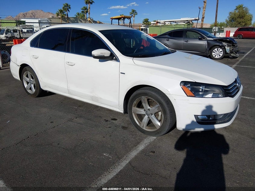 2015 VOLKSWAGEN PASSAT 1.8T LIMITED EDITION | 1VWAT7A32FC109691 | UPCARS