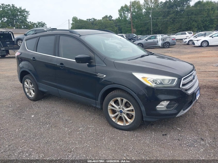 2017 FORD ESCAPE SE | 1FMCU9GD3HUB64261 | UPCARS