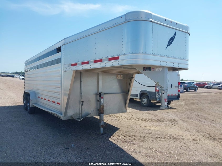 2022 FEATHERLITE FEATHERLITE | 4FGB2202XNC157471 | UPCARS
