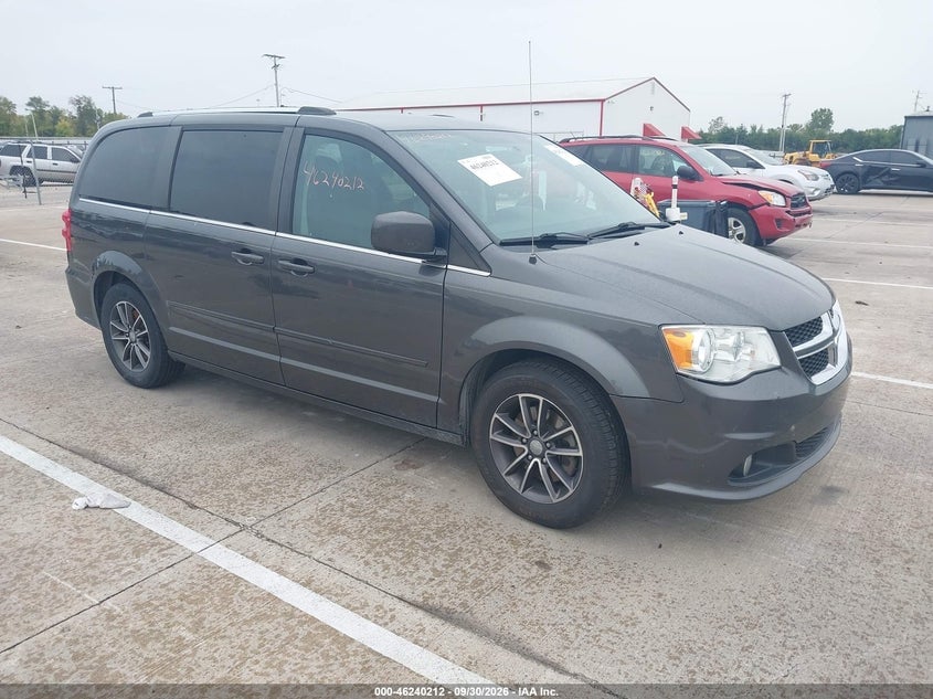 2017 DODGE GRAND CARAVAN SXT | 2C4RDGCG5HR574494 | UPCARS