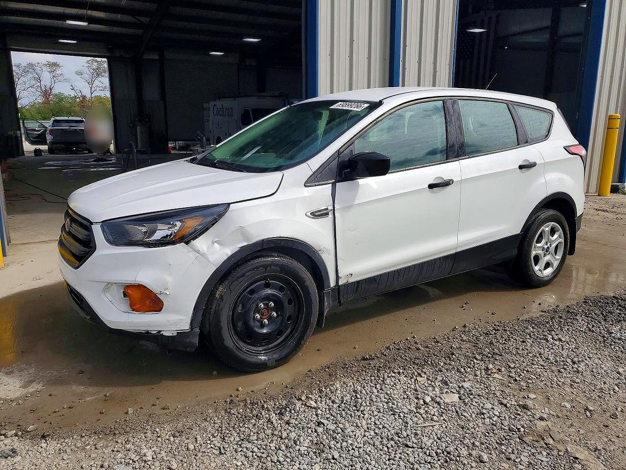 2018 FORD ESCAPE S | 1FMCU0F70JUB69690 | UPCARS