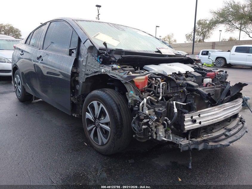 2017 TOYOTA PRIUS PRIME PREMIUM | JTDKARFP2H3062573 | UPCARS