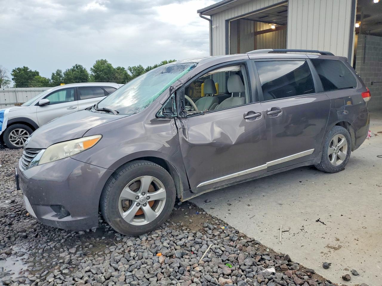 2013 TOYOTA SIENNA LE | 5TDKK3DC8DS303281 | UPCARS