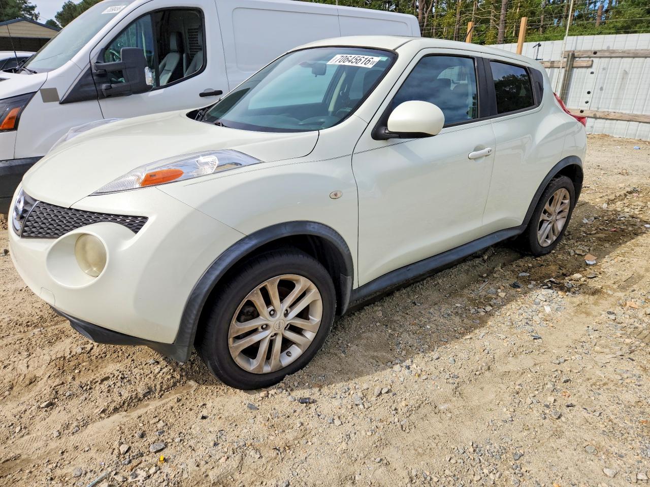 2012 NISSAN JUKE S | JN8AF5MV4CT114533 | UPCARS