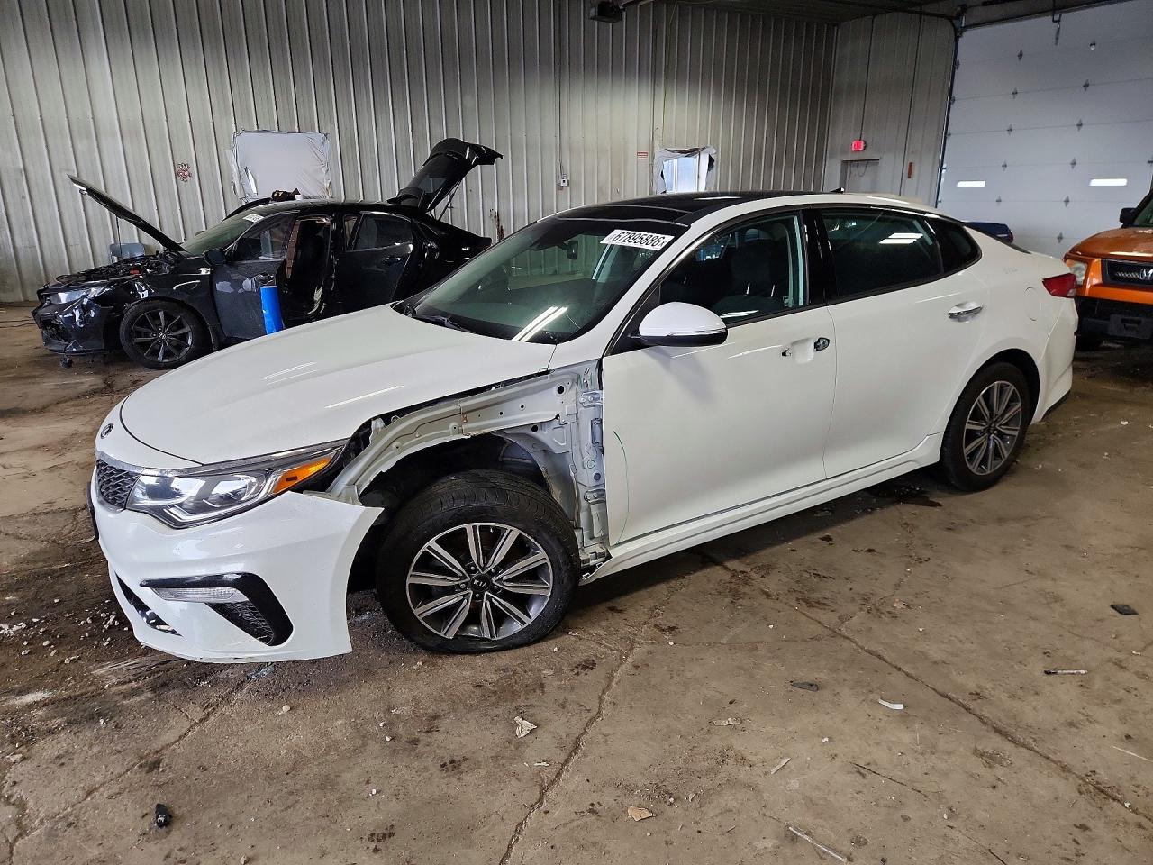 2019 KIA OPTIMA LX | 5XXGT4L39KG323161 | UPCARS