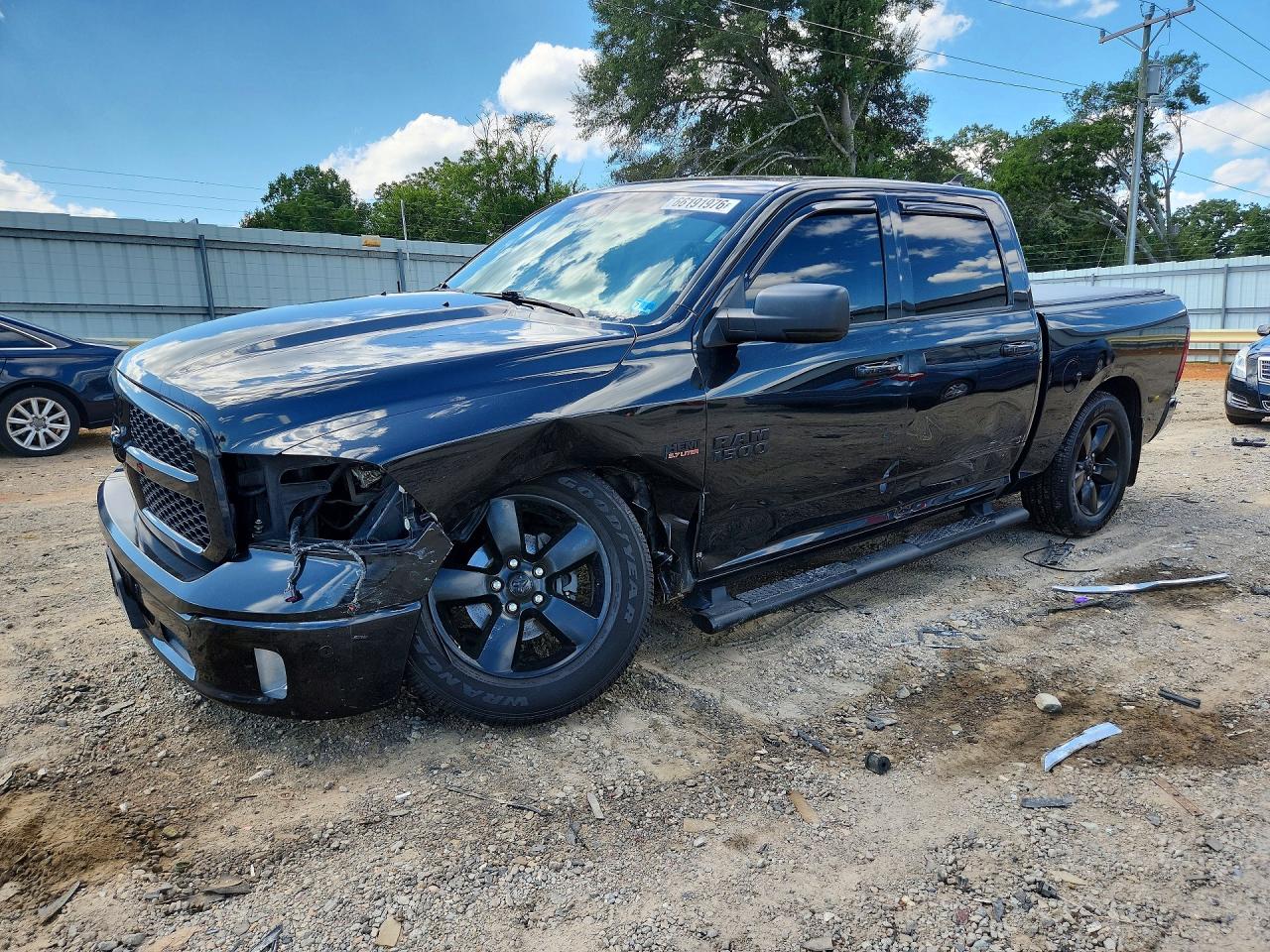 2018 RAM 1500 SLT | 1C6RR7LT6JS281729 | UPCARS