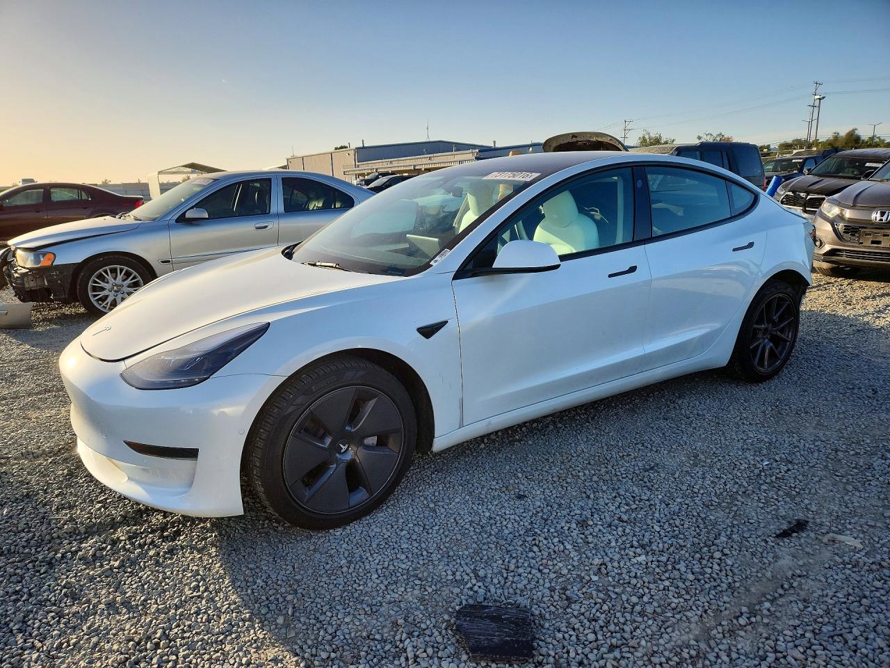 2022 TESLA MODEL 3 | 5YJ3E1EA7NF376502 | UPCARS