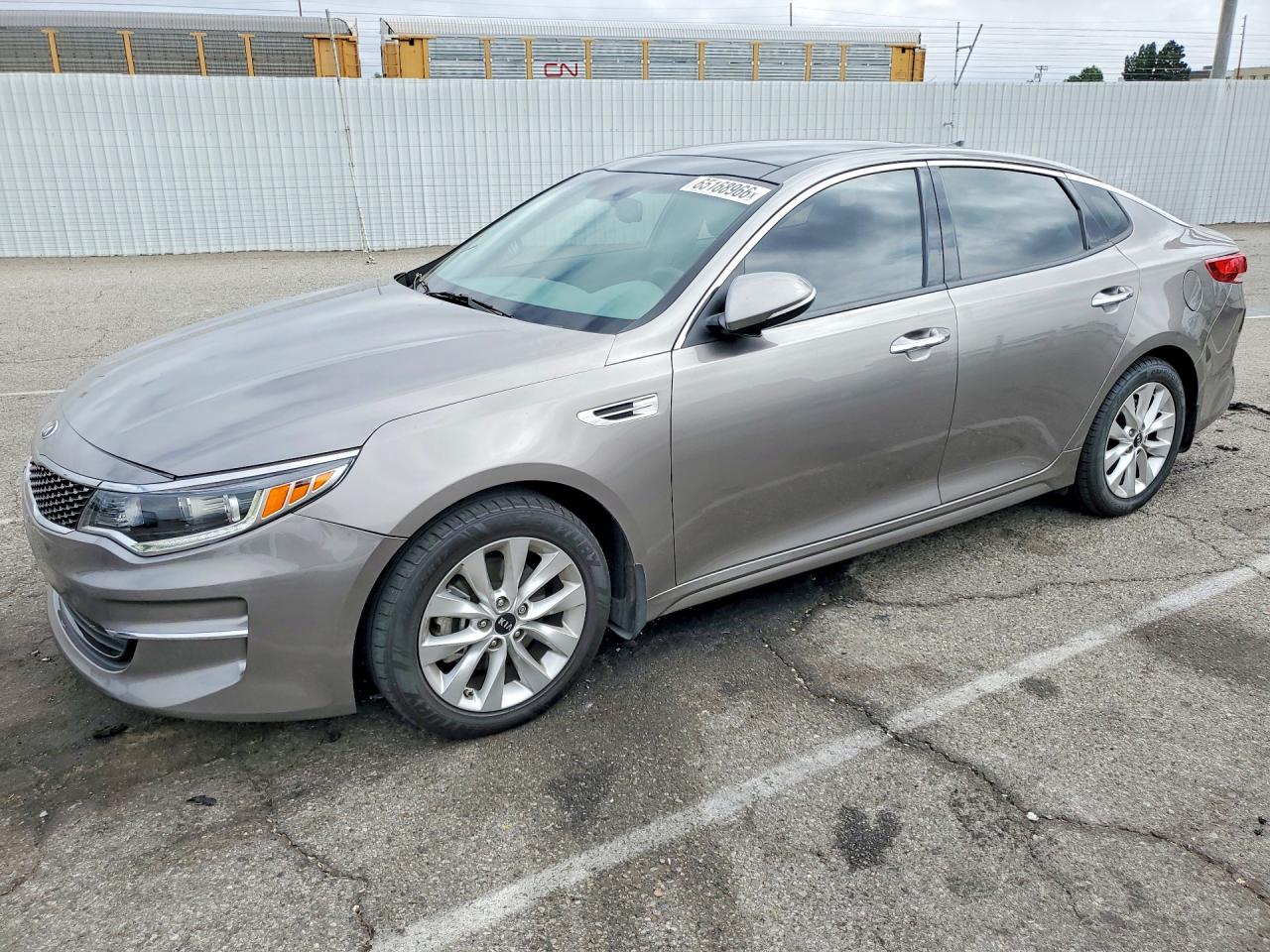 2018 KIA OPTIMA EX | 5XXGU4L36JG234188 | UPCARS