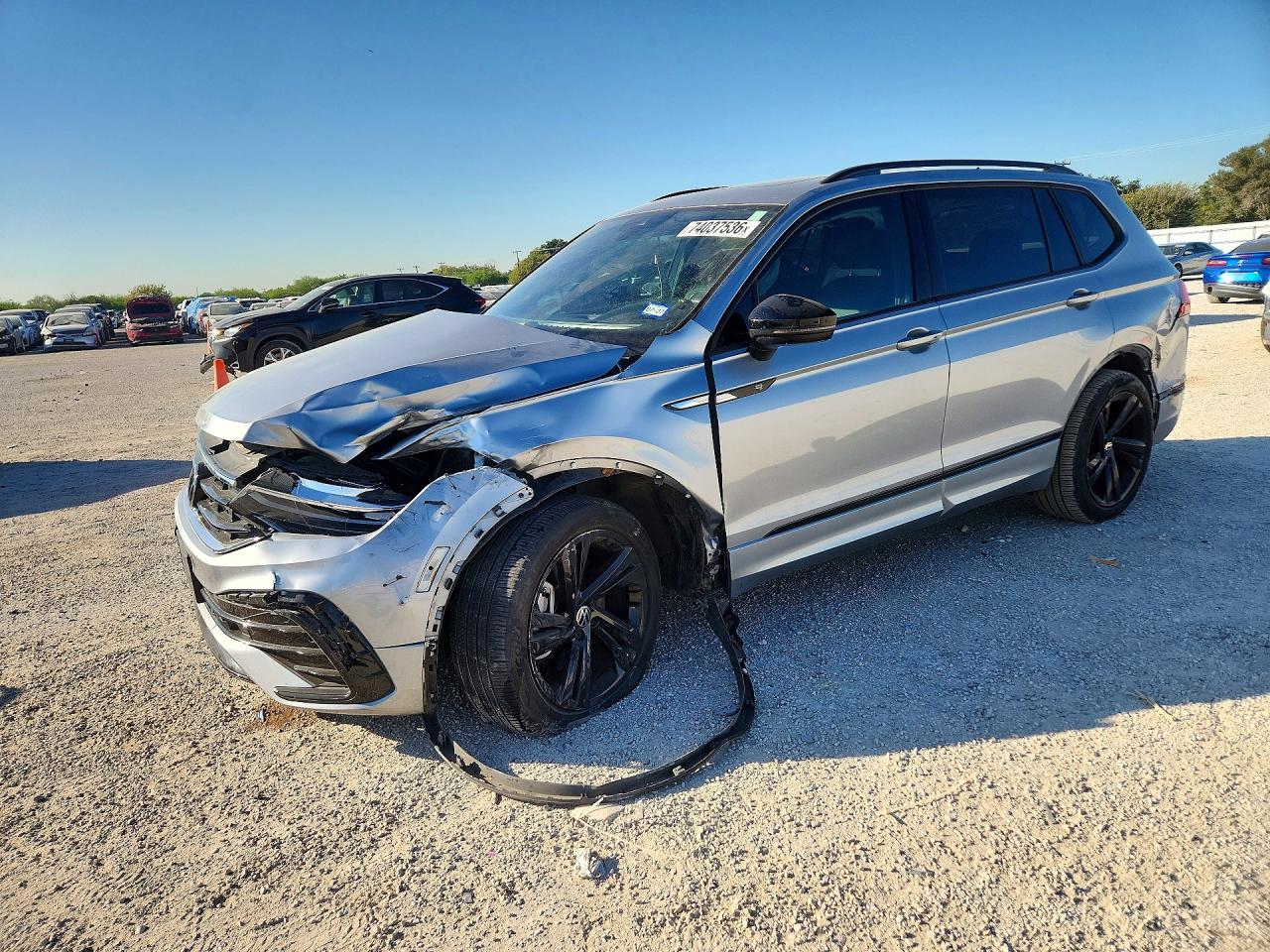 2023 VOLKSWAGEN TIGUAN SE R-LINE BLACK | 3VVCB7AXXPM123101 | UPCARS