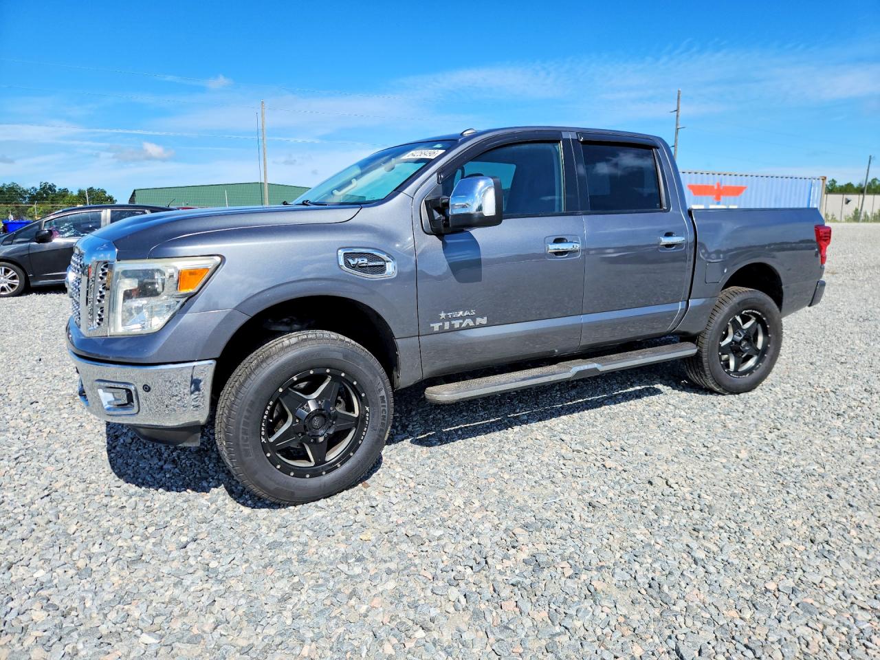 2017 NISSAN TITAN SL | 1N6AA1E52HN518909 | UPCARS