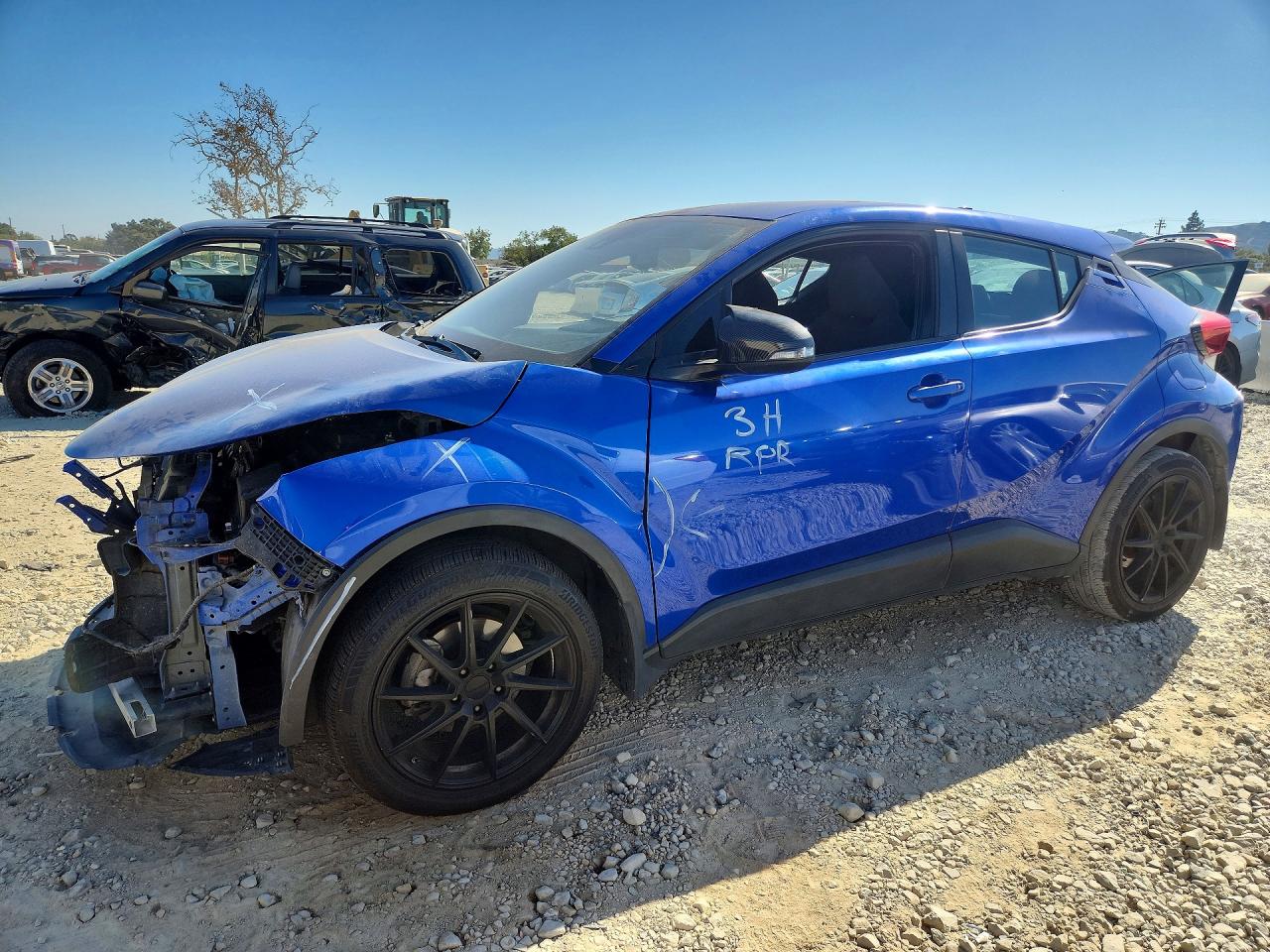 2018 TOYOTA C-HR XLE | NMTKHMBX3JR029816 | UPCARS