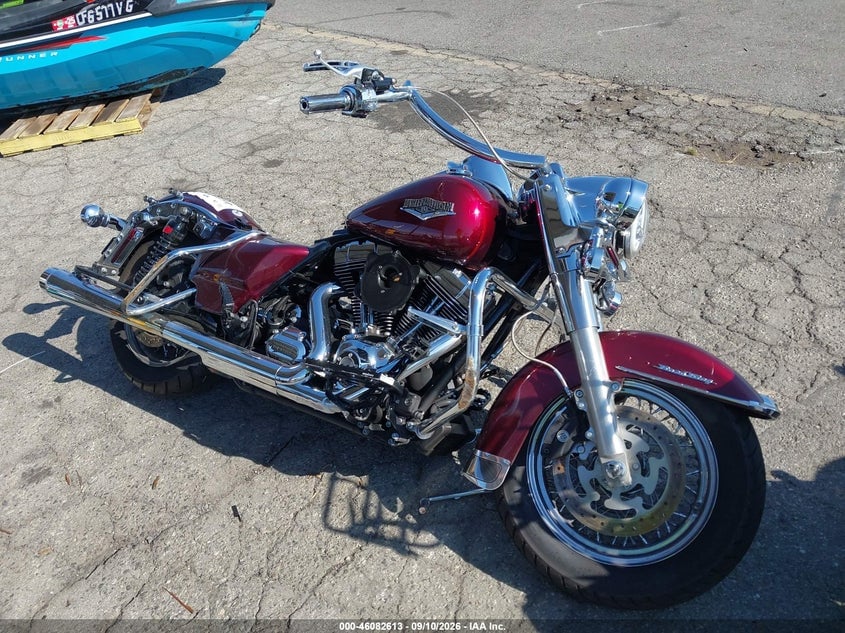2014 HARLEY-DAVIDSON FLH ROAD KING | 1HD1FBM37EB697082 | UPCARS