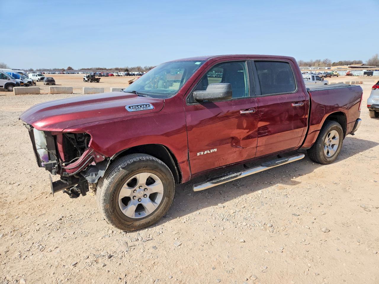 2019 RAM 1500 BIG HORN/LONE STAR | 1C6SRFFT2KN586782 | UPCARS