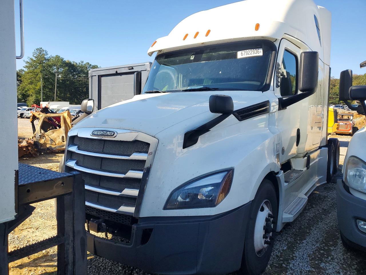 2020 FREIGHTLINER ALL OTHER SEMI TRUCK | 3AKJHHFGXLSLN5189 | UPCARS