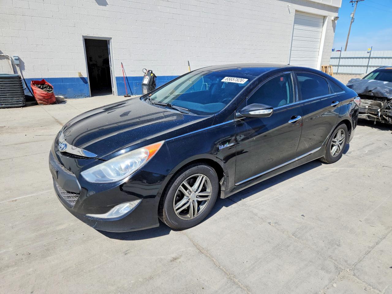 2012 HYUNDAI SONATA HYBRID | KMHEC4A46CA042012 | UPCARS