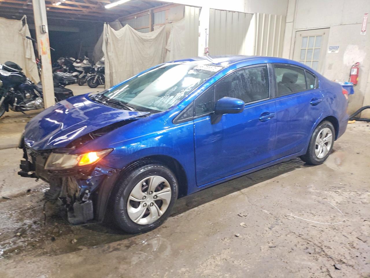 2015 HONDA CIVIC LX | 19XFB2F58FE003344 | UPCARS