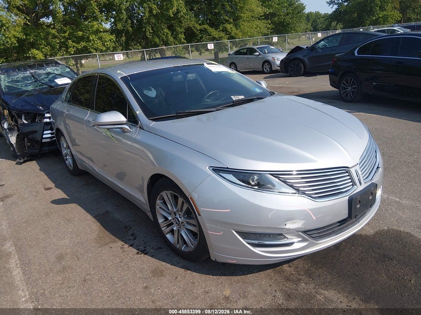 2015 LINCOLN MKZ HYBRID | 3LN6L2LU8FR626573 | UPCARS