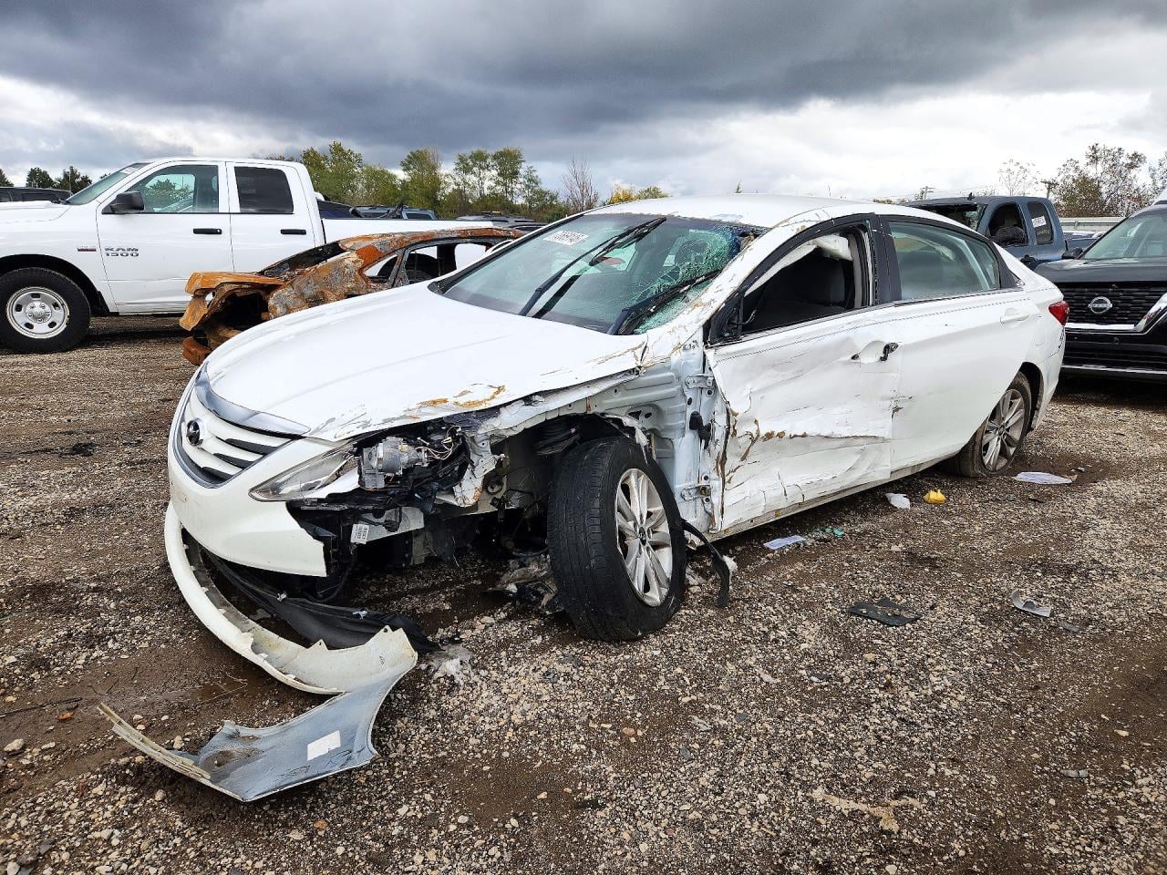 2014 HYUNDAI SONATA GLS | 5NPEB4AC9EH923670 | UPCARS