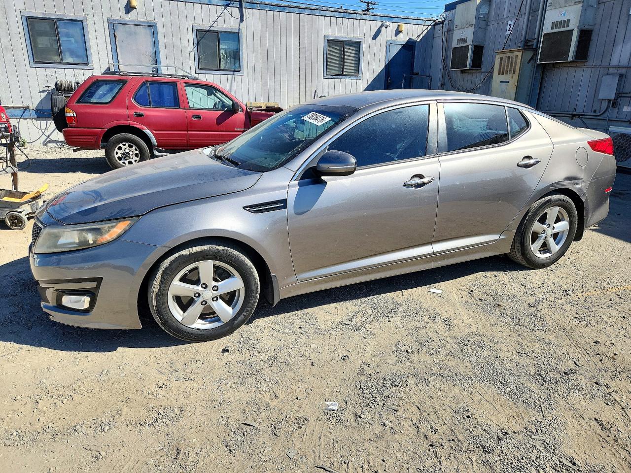 2015 KIA OPTIMA LX | 5XXGM4A73FG358819 | UPCARS