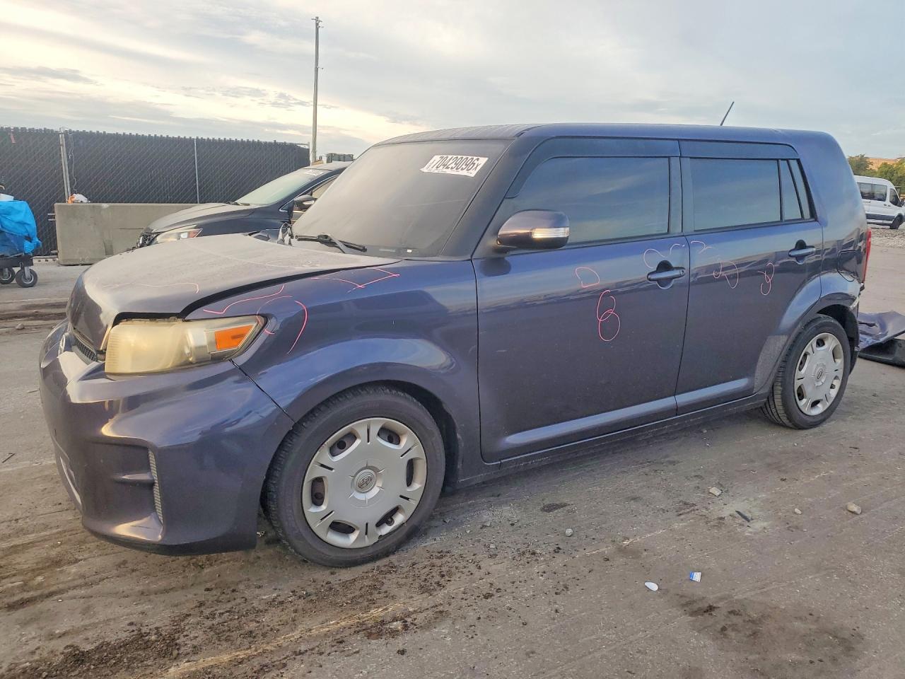 2011 SCION X BASE | JTLZE4FE1B1129093 | UPCARS