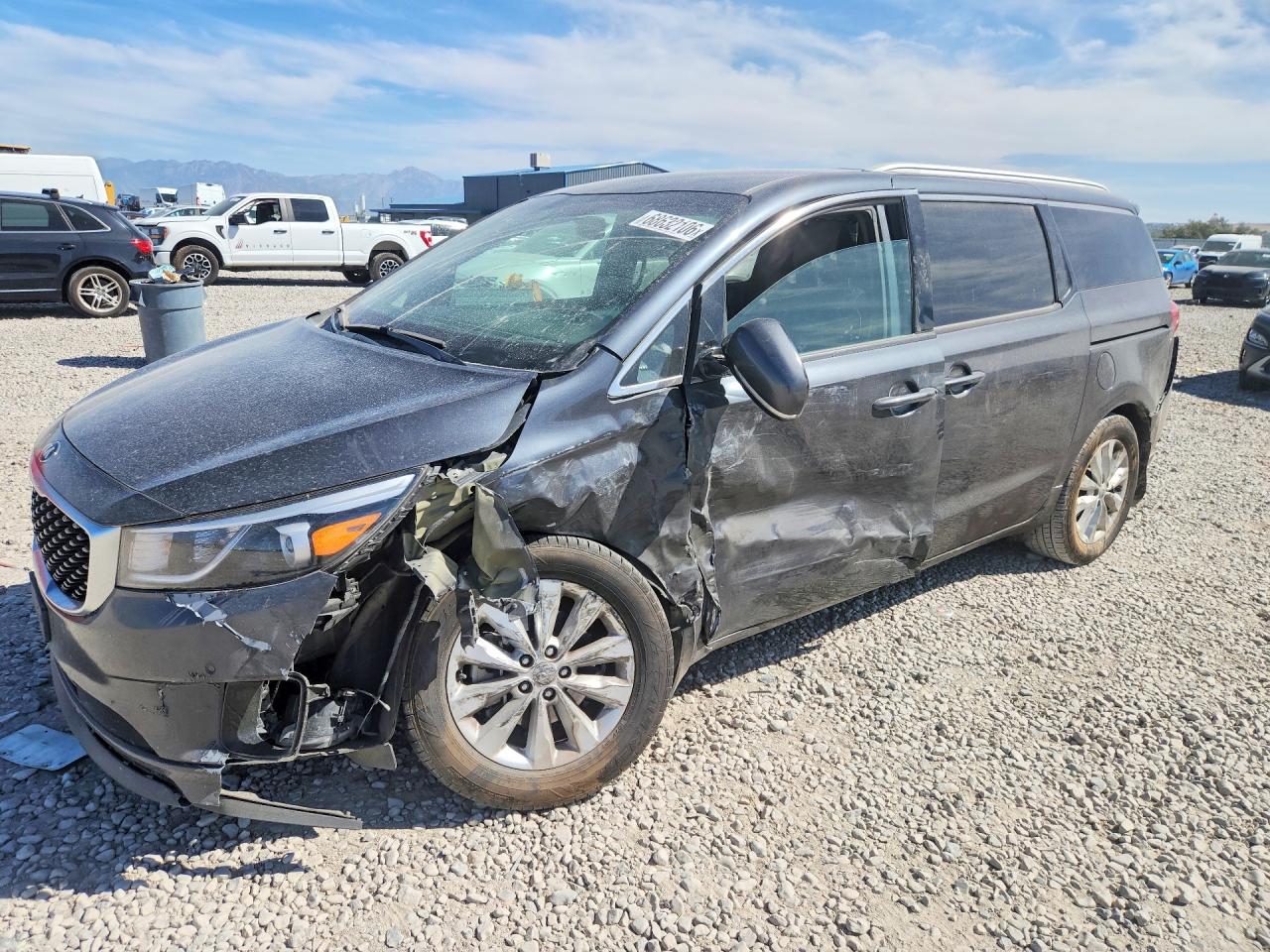 2017 KIA SEDONA EX | KNDMC5C10H6277332 | UPCARS