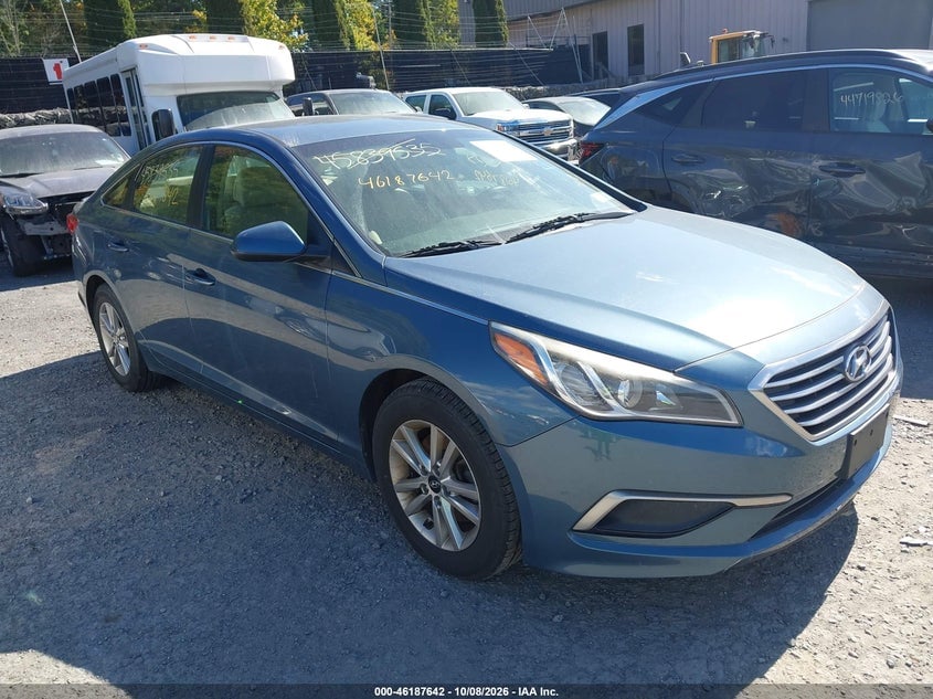 2016 HYUNDAI SONATA SE | 5NPE24AF0GH319177 | UPCARS