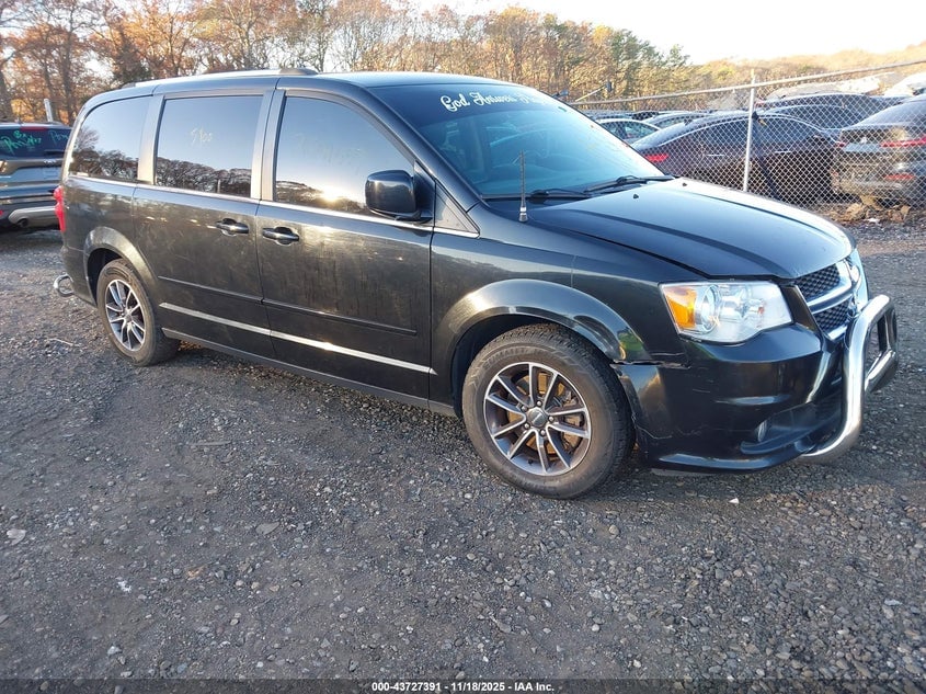 2017 DODGE GRAND CARAVAN SXT | 2C4RDGCG3HR801360 | UPCARS