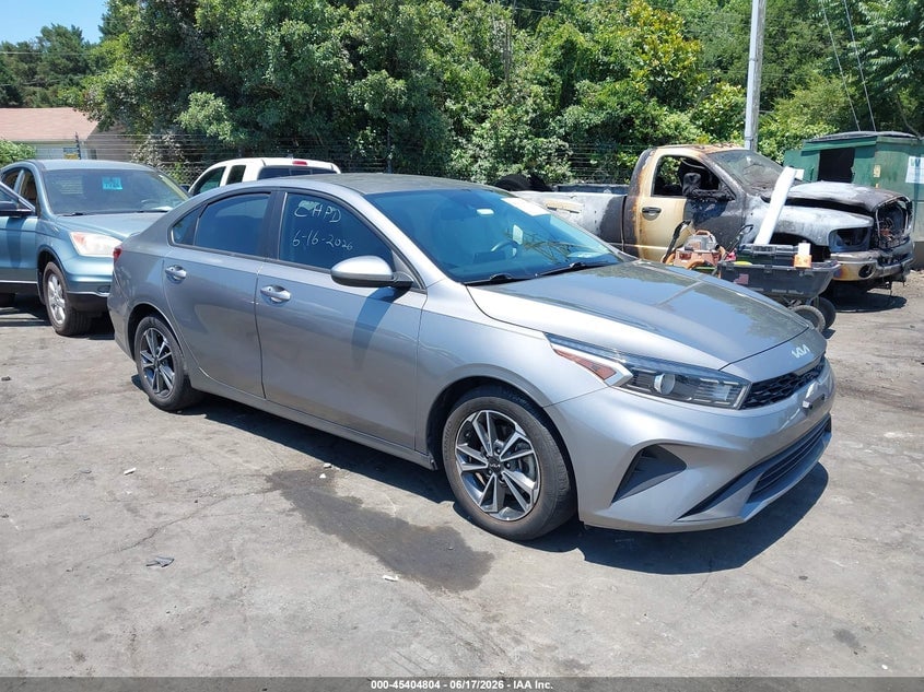 2022 KIA FORTE LXS | 3KPF24AD6NE494778 | UPCARS