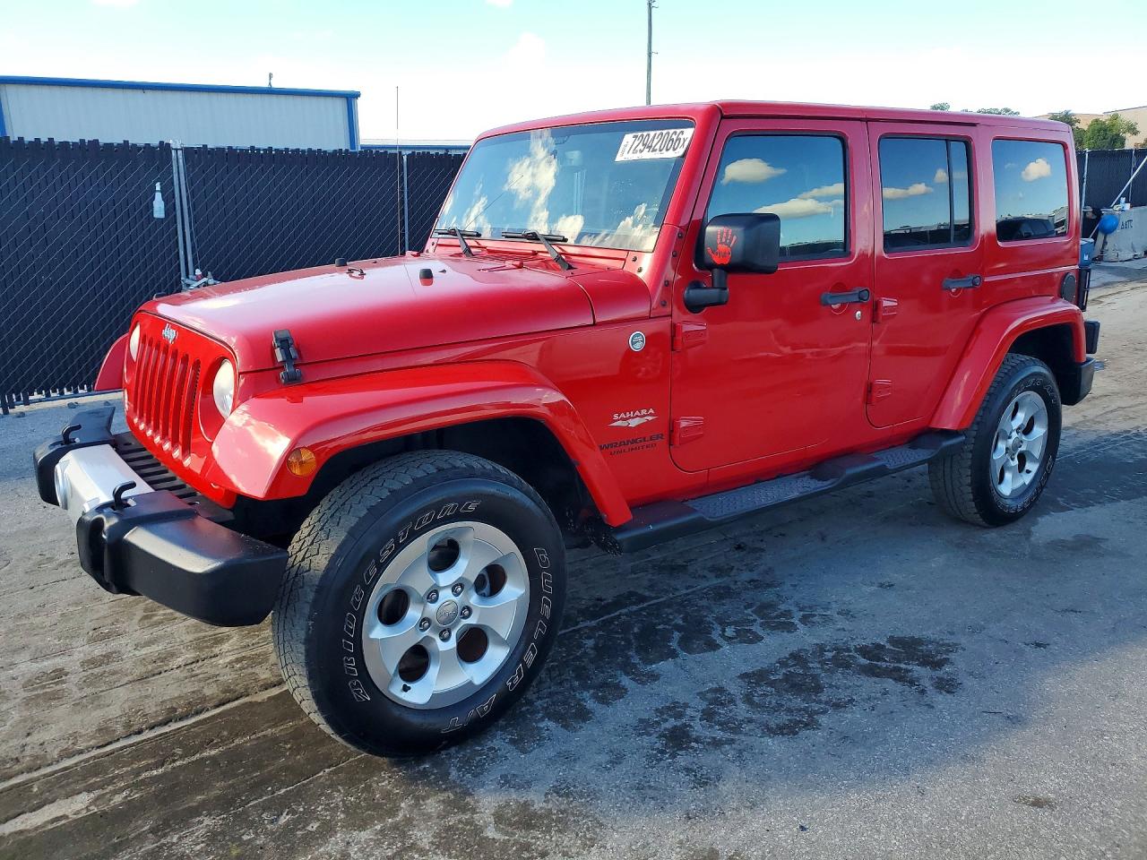 2015 JEEP WRANGLER SAHARA | 1C4BJWEGXFL527971 | UPCARS
