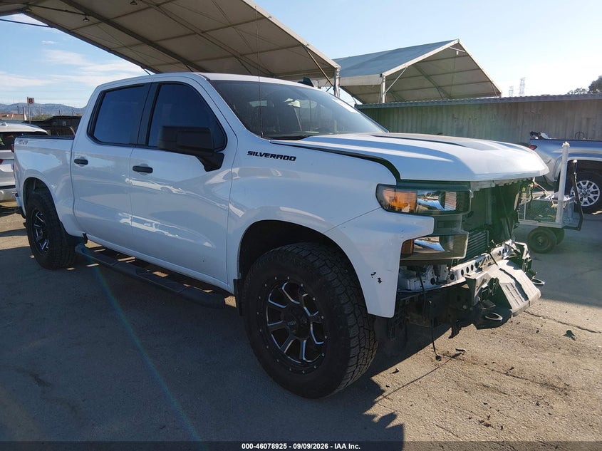 2021 CHEVROLET SILVERADO 1500 4WD  SHORT BED CUSTOM | 1GCPYBEK0MZ261093 | UPCARS