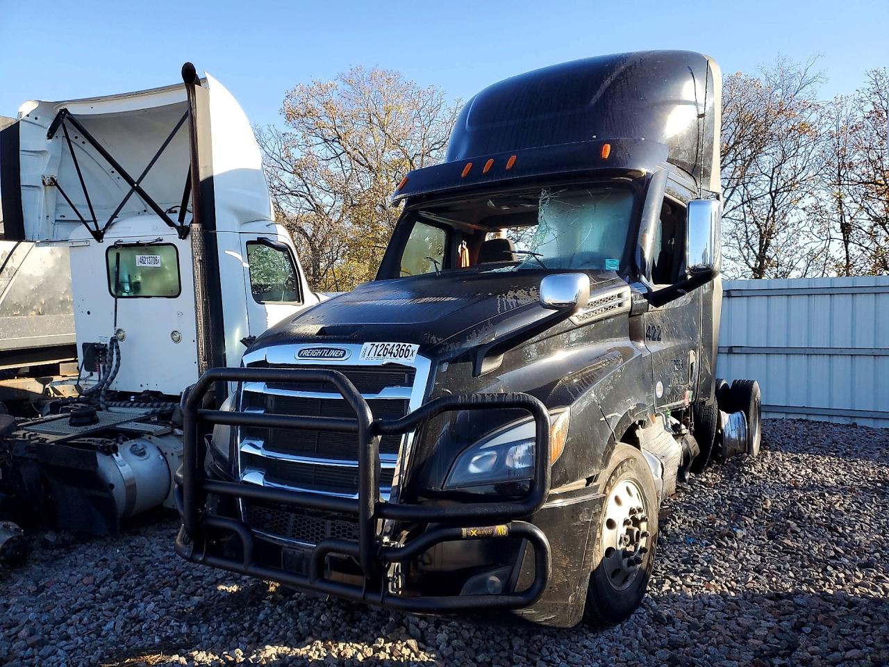 2022 FREIGHTLINER ALL OTHER SEMI TRUCK | 3AKJHLDRXNSNF0182 | UPCARS