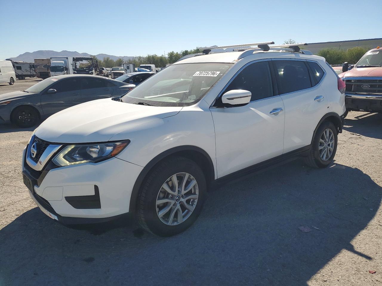 2017 NISSAN ROGUE SV | JN8AT2MT0HW132054 | UPCARS