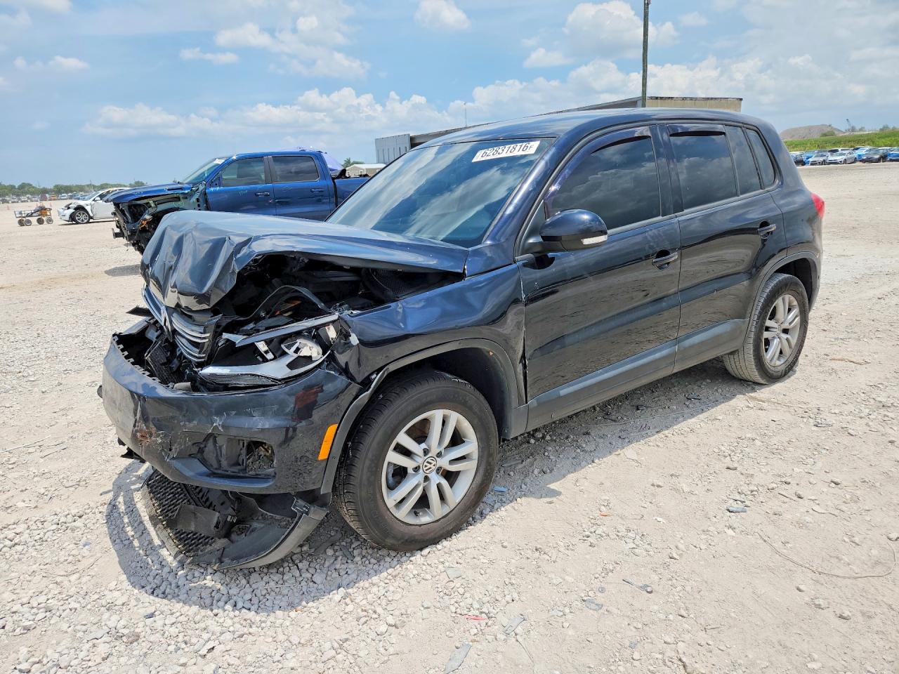 2014 VOLKSWAGEN TIGUAN S | WVGAV3AX8EW518683 | UPCARS
