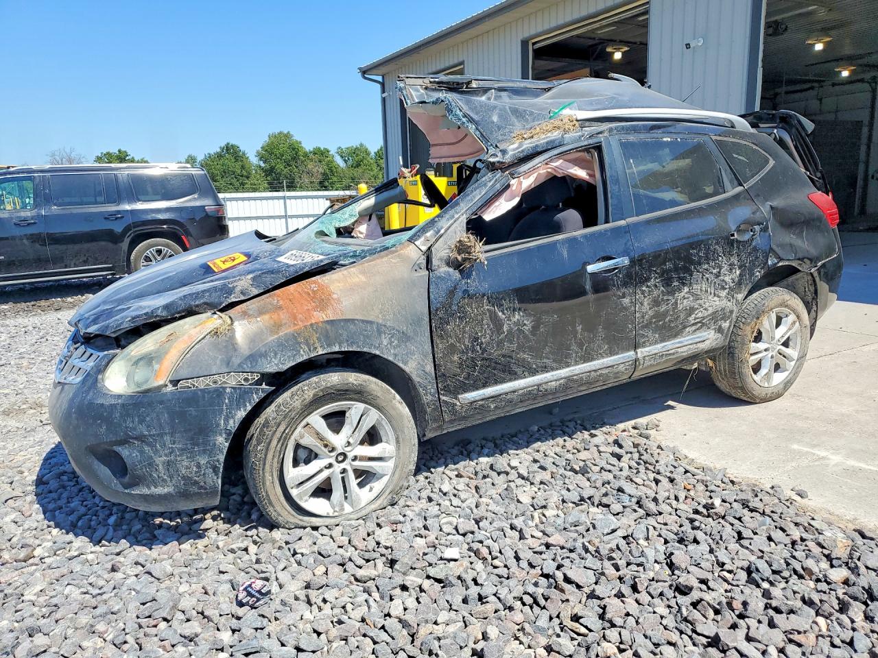 2015 NISSAN ROGUE S | JN8AS5MTXFW162437 | UPCARS